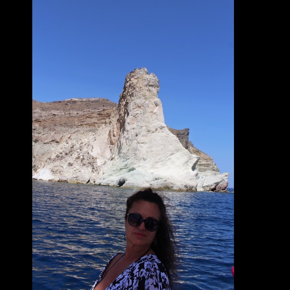 Meet your Posher, Matina Maria ๐๐๐ - Picture 5 of 8